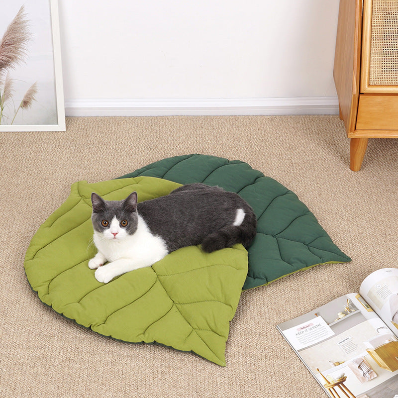 iFurcare Pet Mat for Dog Cat, Double-Sided Leaves Shaped Pet Mats Soft Cotton,Leaves Shaped Pet House Kennel Washable Dog Mattress for Small, Medium, Large and Extra Large Dogs